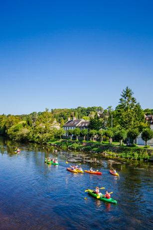 Canoës sur l'Orne à Pont-d'Ouilly en Suisse Normande