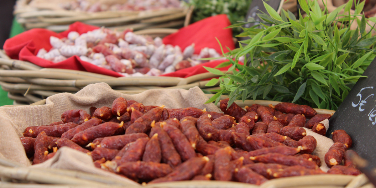 Saucissettes normandes sur le Marché de Falaise