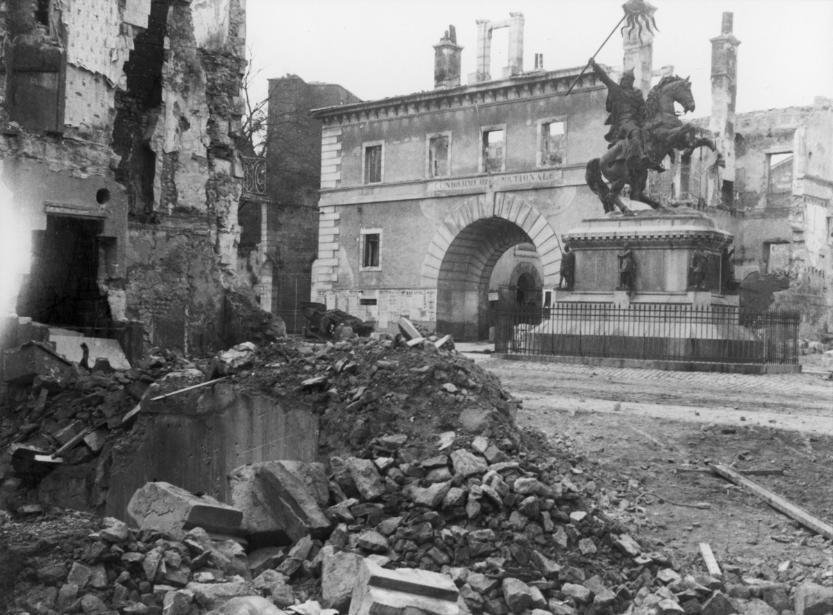 Falaise libérée, place Guillaume-le-Conquérant