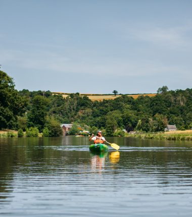 Explorer la Suisse Normande en canoë-kayak