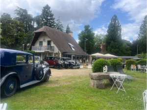 La Chaumière