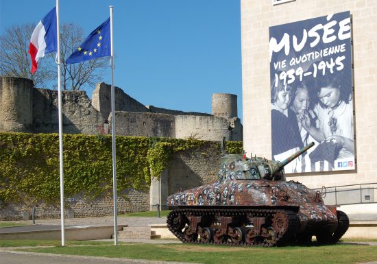 « War is Hell », oeuvre de street art de Jef Aerosol