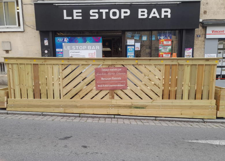 Le Stop Bar