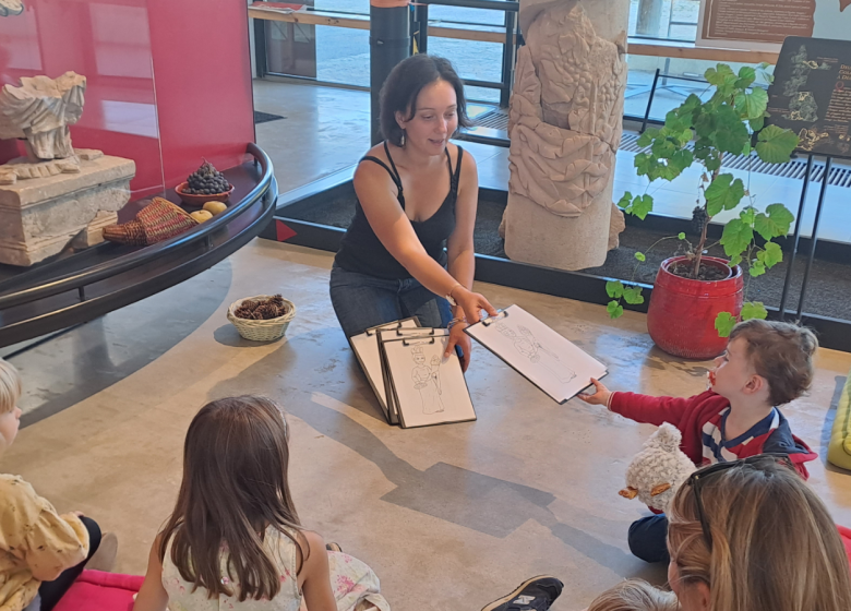 Les Étonnants Patrimoines : Pomme de reinette au musée (18 mois/3 ans)