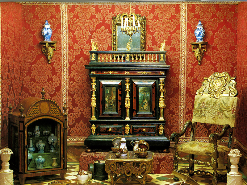Musée du mobilier miniature à VENDEUVRE - Falaise - Suisse Normande
