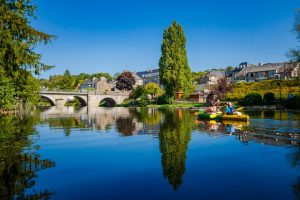 © Sabina Lorkin | Anibas Photography Location canoë, kayak, paddle – Pont-d’Ouilly Loisirs