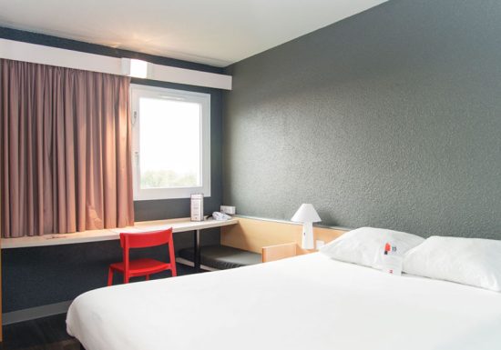 Hôtel Restaurant Ibis « Coeur de Normandie »